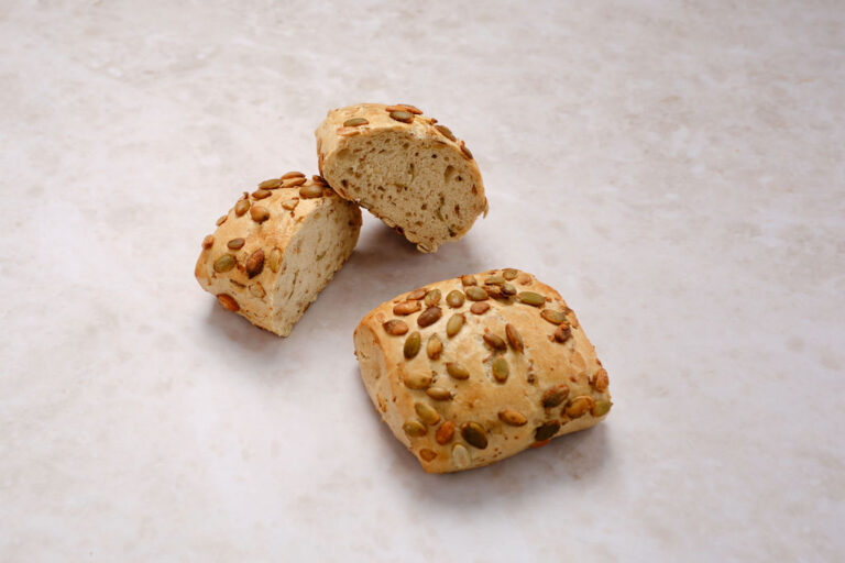 Kürbiskernbrötchen